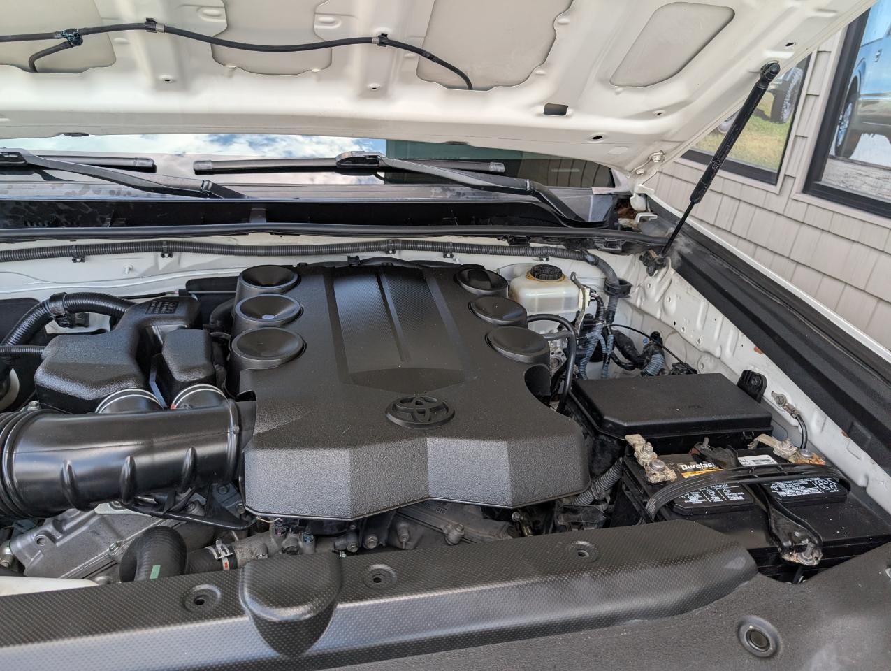 Toyota 4Runner SR5 4WD 2011