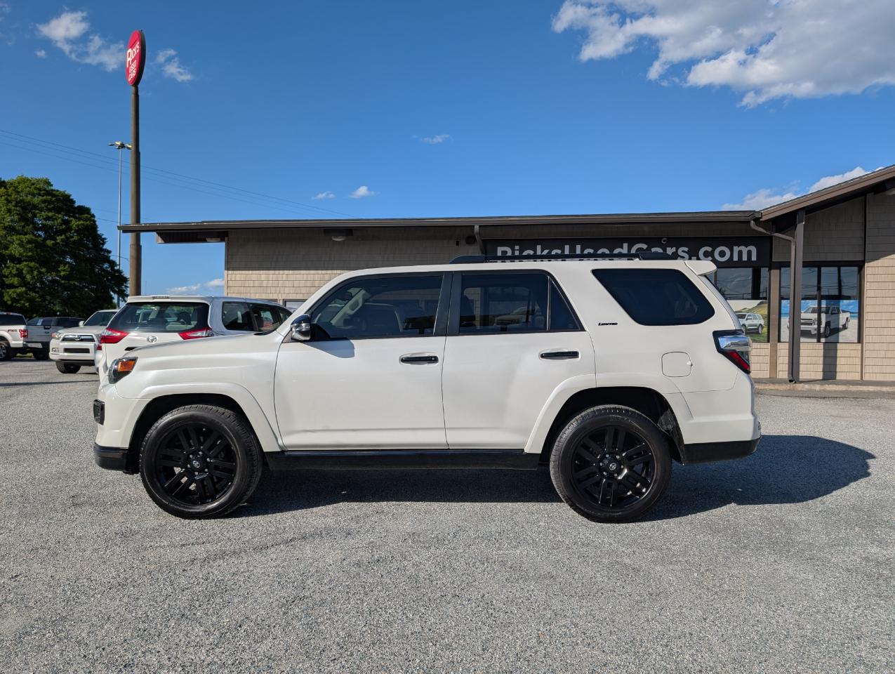 Toyota 4Runner  2019