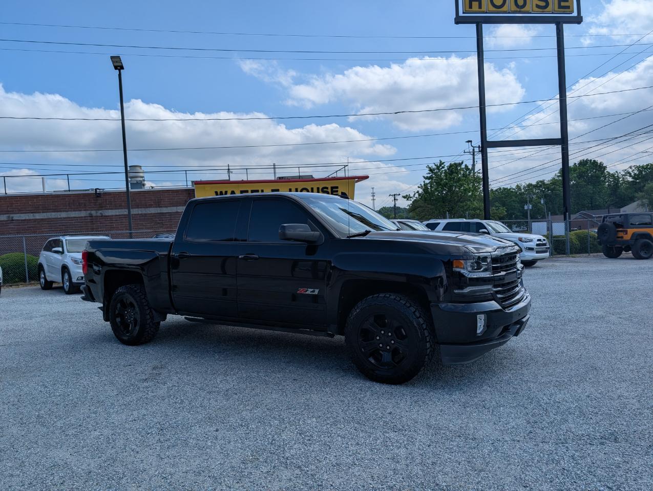 Chevrolet Silverado 1500 Z71 Crew Cab 4WD 2018