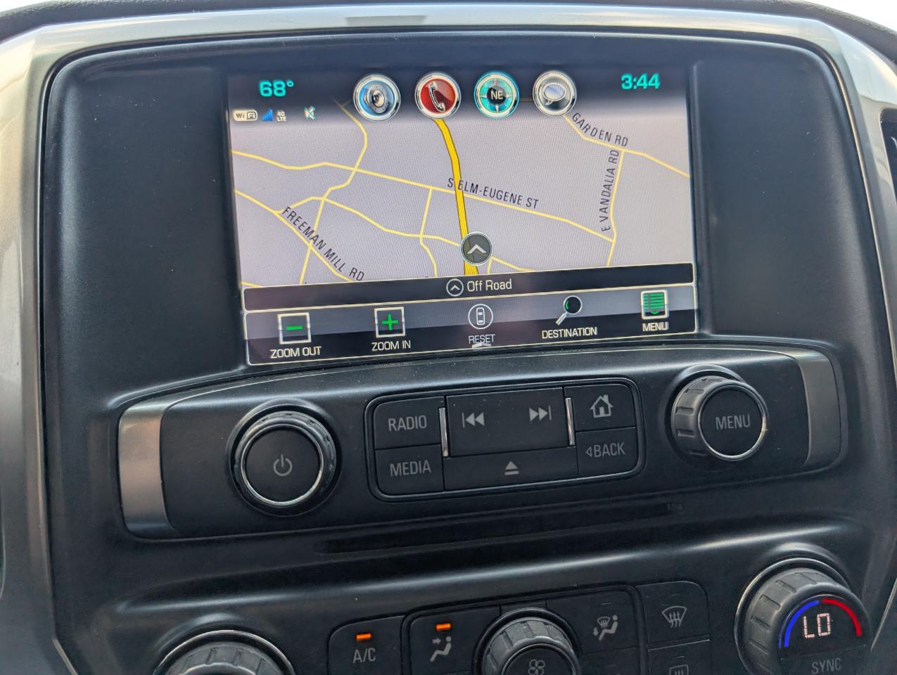 Chevrolet Silverado 1500 Z71 Crew Cab 4WD 2018