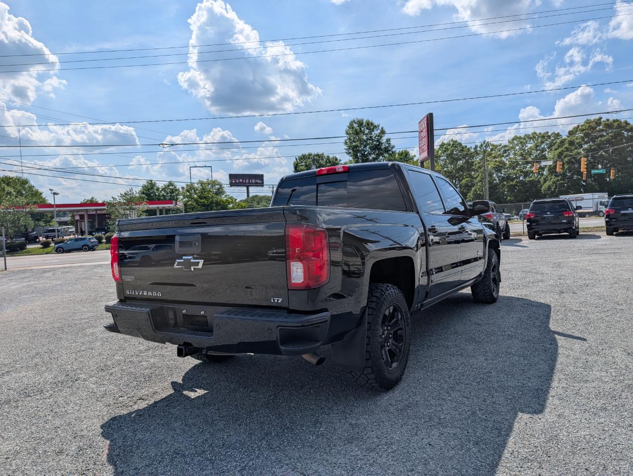 Chevrolet Silverado 1500 Z71 Crew Cab 4WD 2018