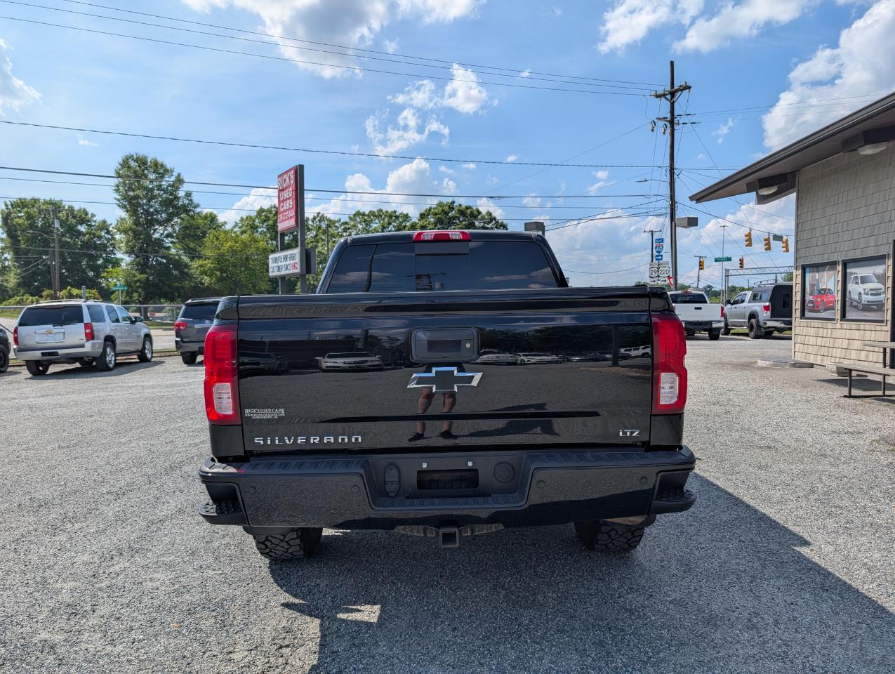 Chevrolet Silverado 1500 Z71 Crew Cab 4WD 2018