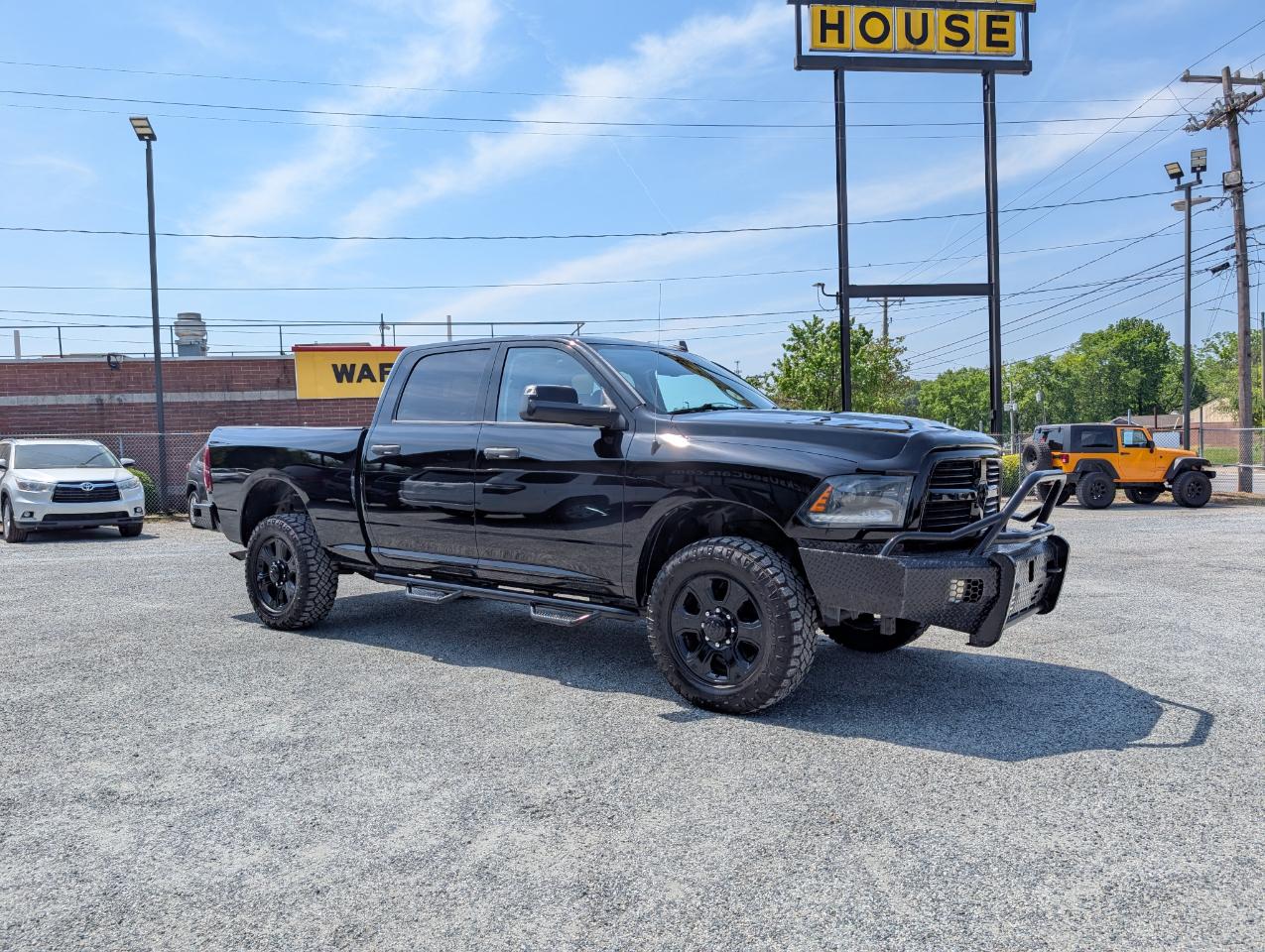 RAM 2500 SLT Crew Cab SWB 4WD 2015