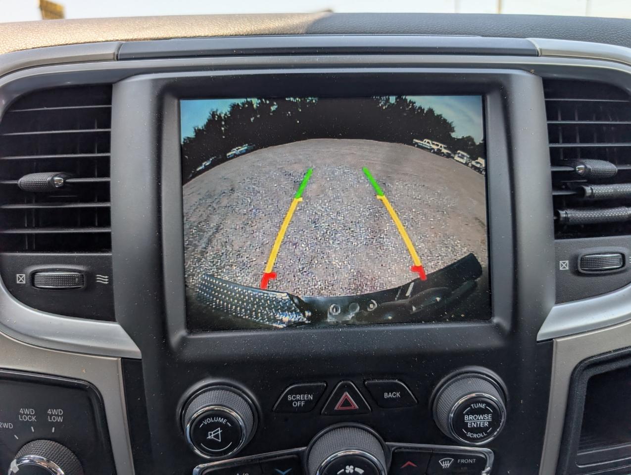 RAM 2500 SLT Crew Cab SWB 4WD 2015