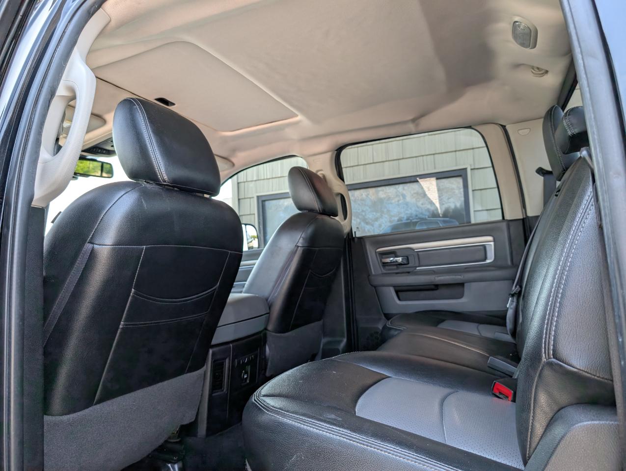 RAM 2500 SLT Crew Cab SWB 4WD 2015