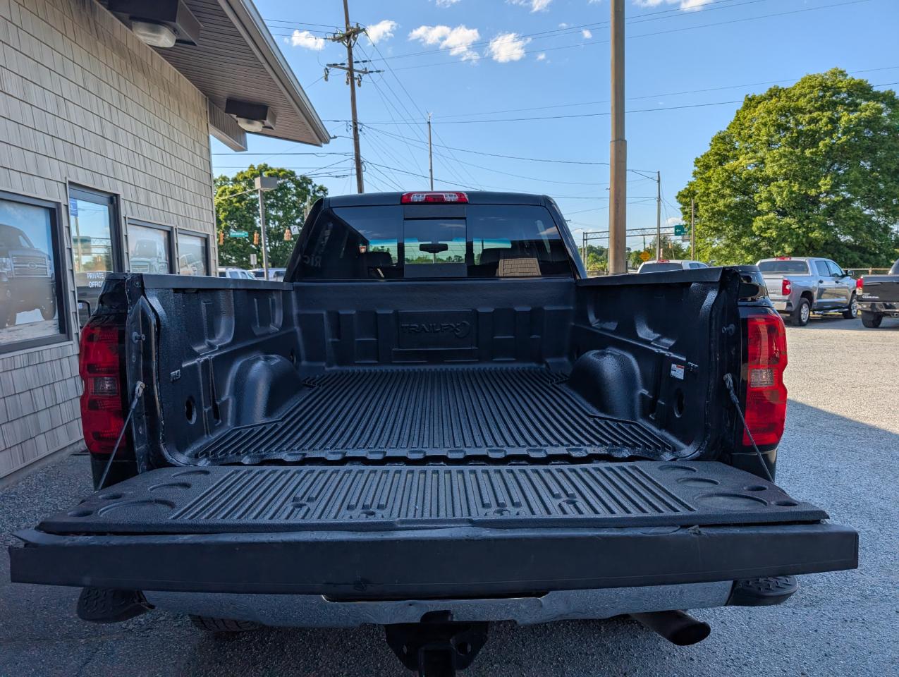 Chevrolet Silverado 2500HD LTZ Crew Cab 4WD 2015