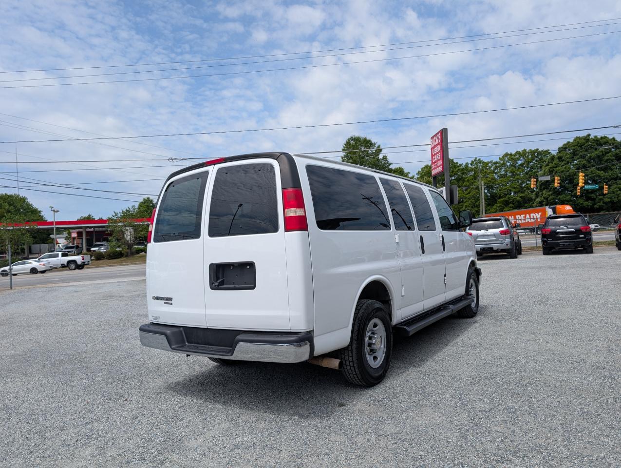 Chevrolet Express Passenger  2014