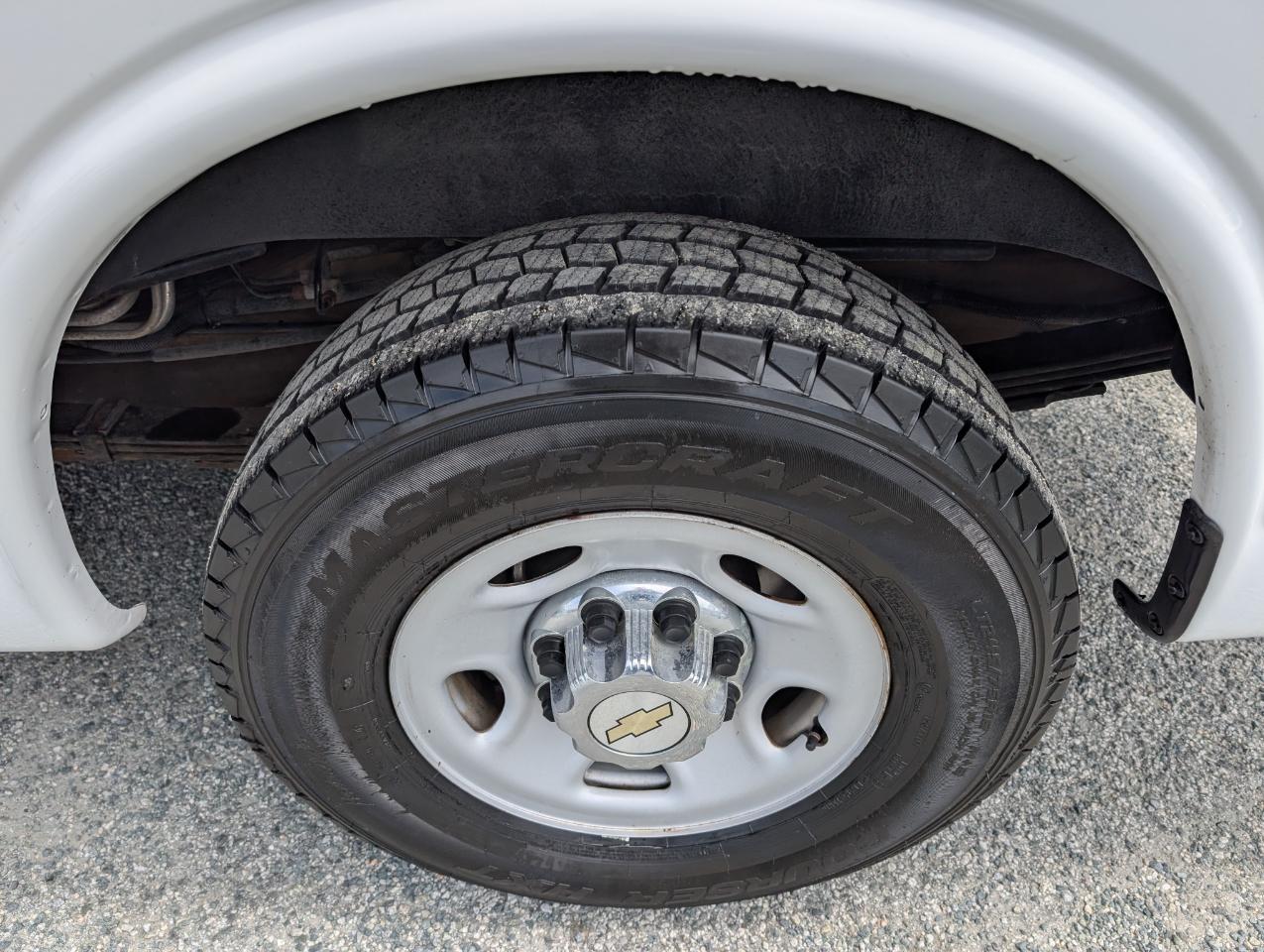Chevrolet Express Passenger  2014