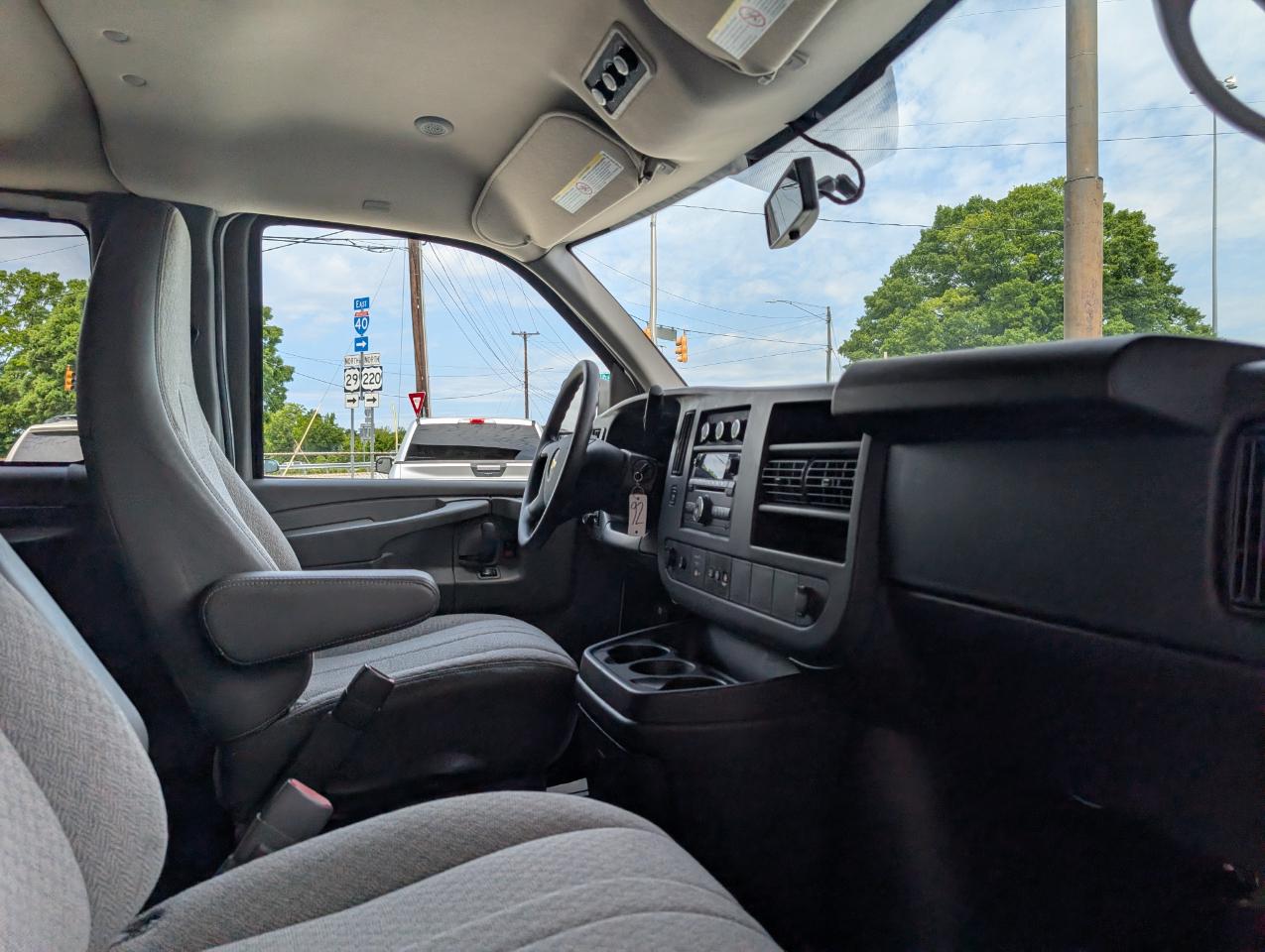 Chevrolet Express Passenger  2014