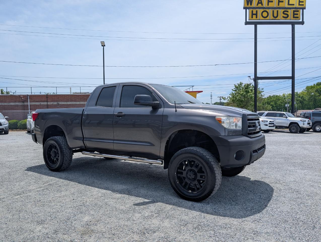 Toyota Tundra  2012