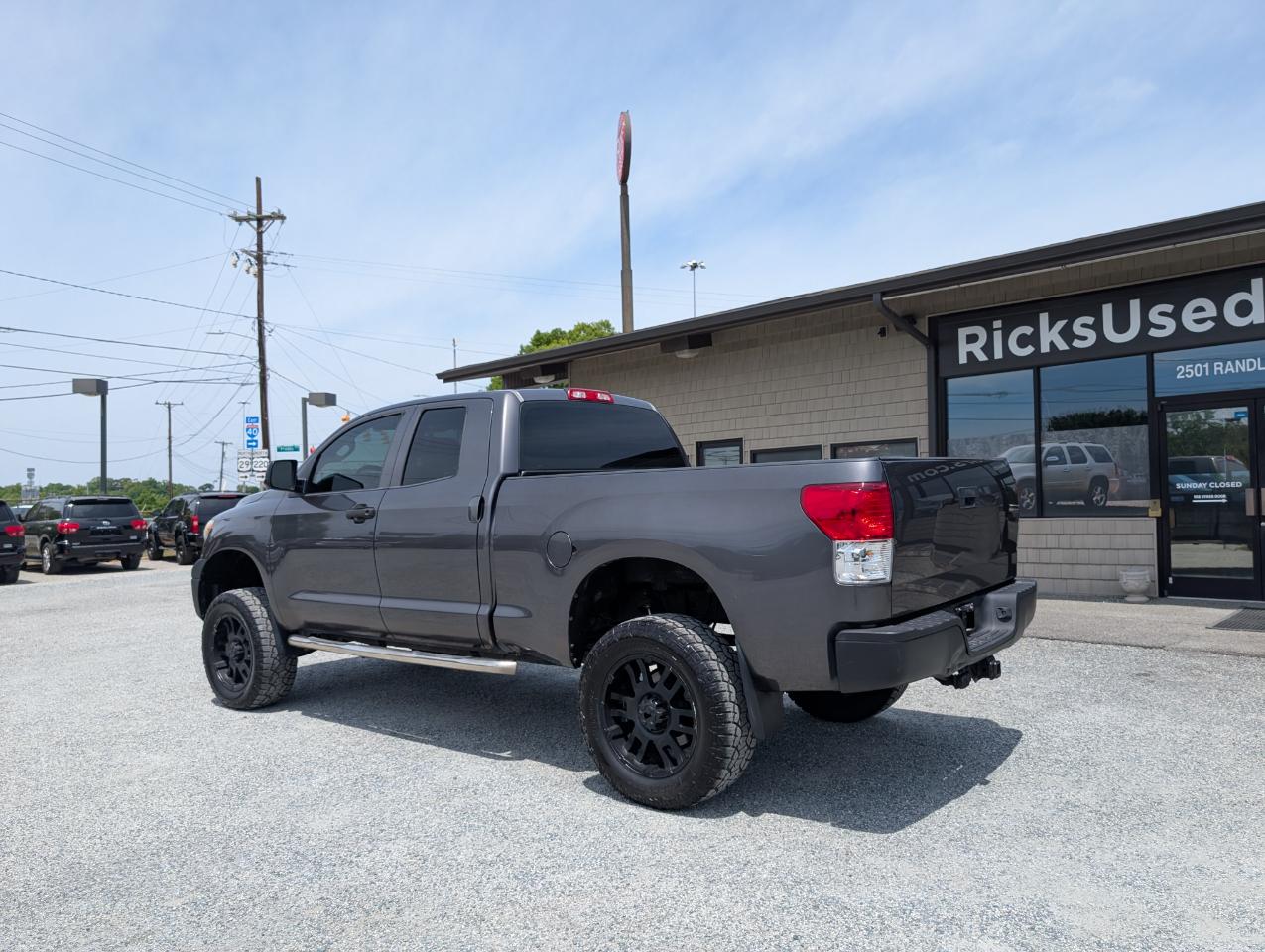 Toyota Tundra  2012