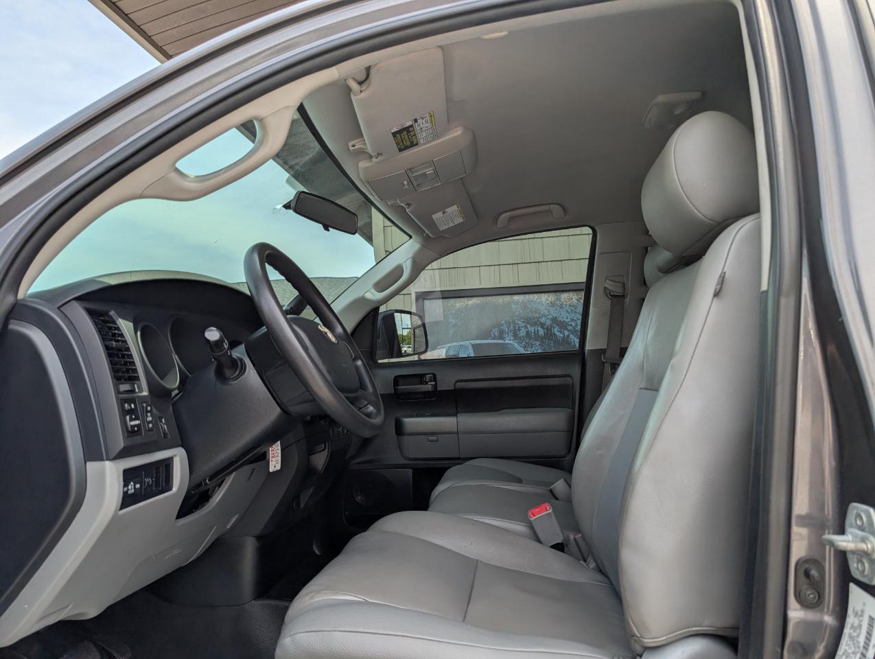 Toyota Tundra  2012