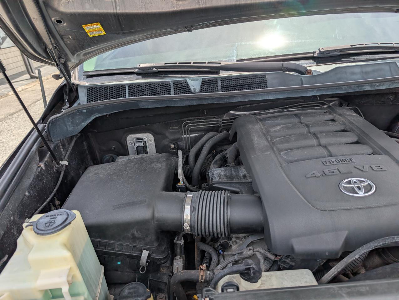 Toyota Tundra  2012