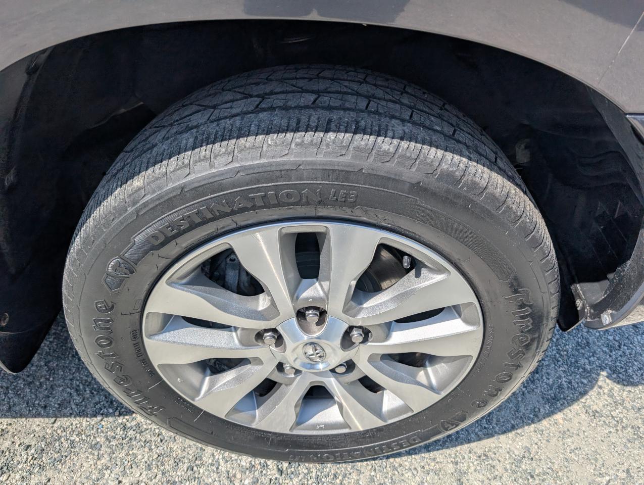 Toyota Sequoia Limited 2015