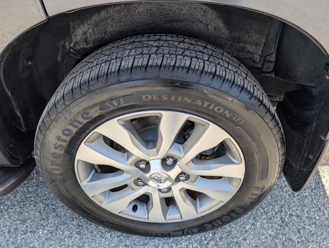 Toyota Sequoia Limited 2015