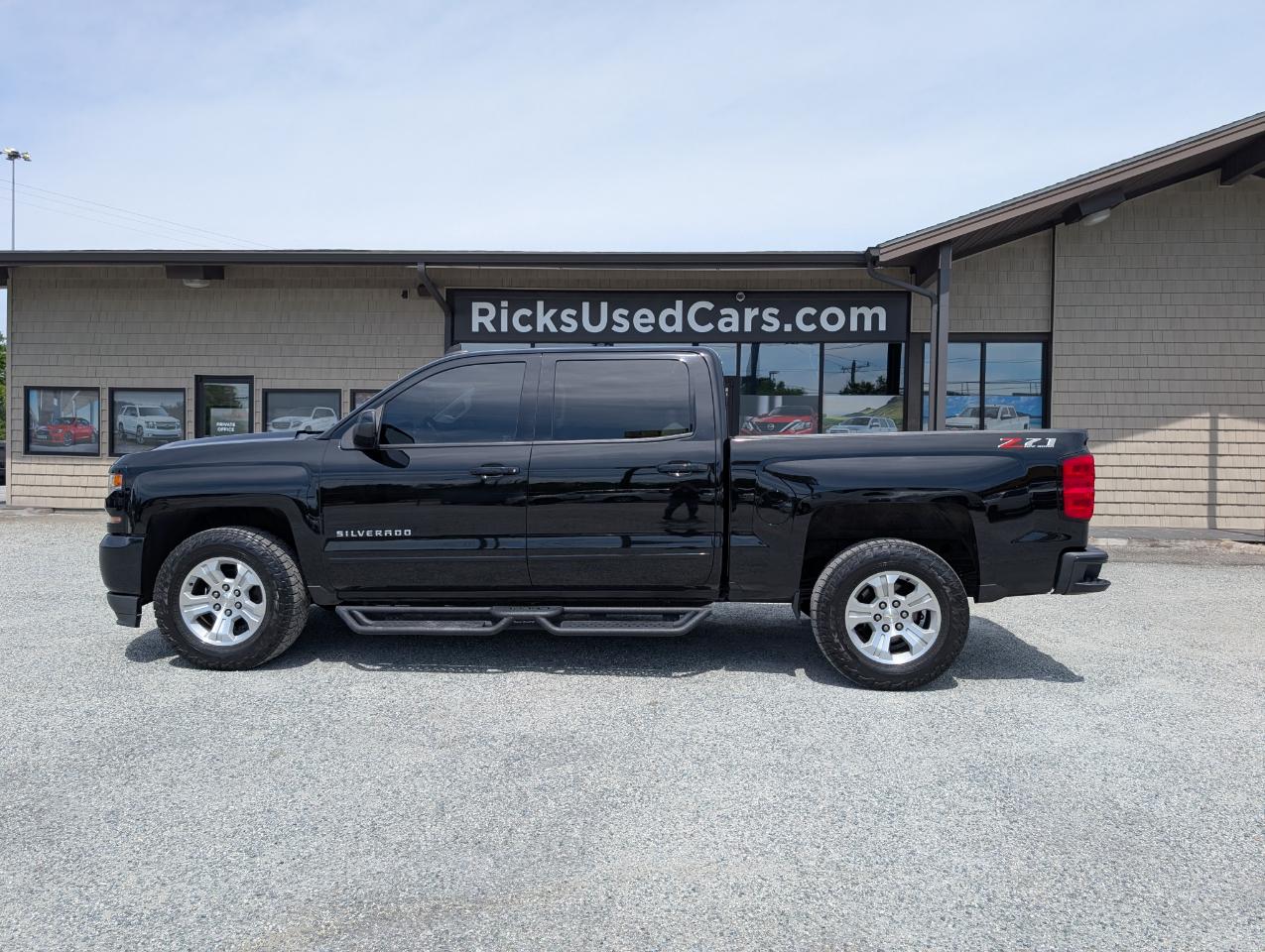 Chevrolet Silverado 1500 LT Crew Cab 4WD 2018