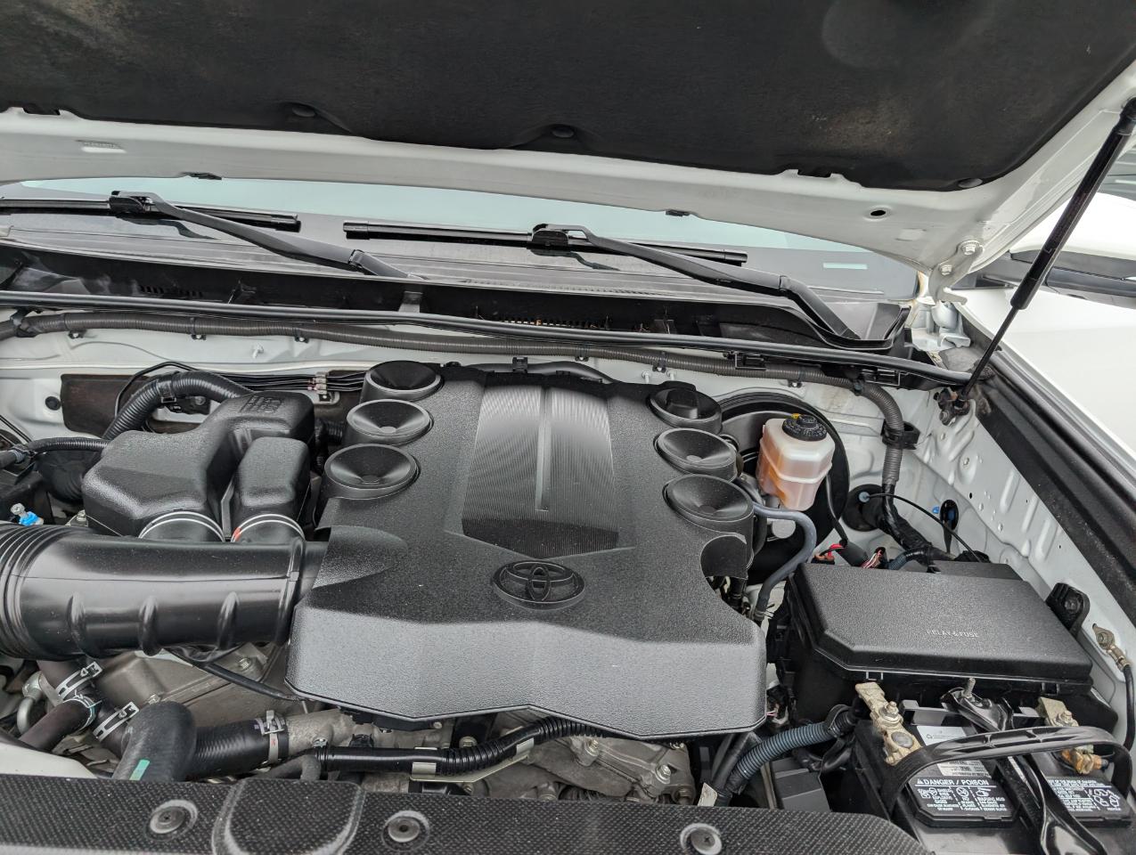 Toyota 4Runner SR5 2016