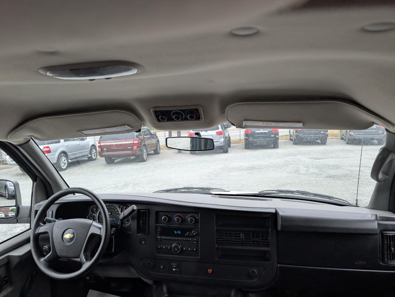 Chevrolet Express Passenger  2011