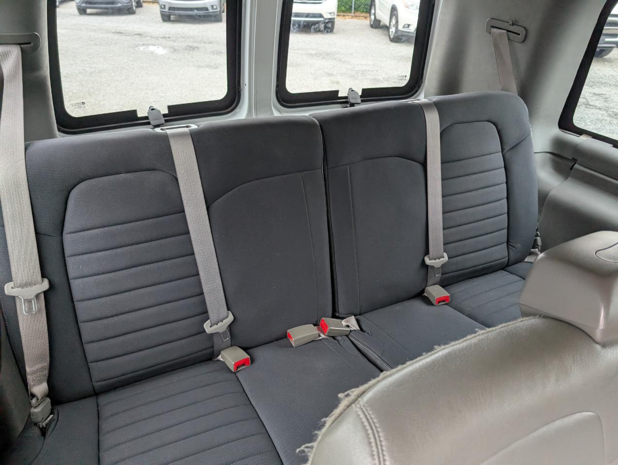 Chevrolet Express Passenger  2011