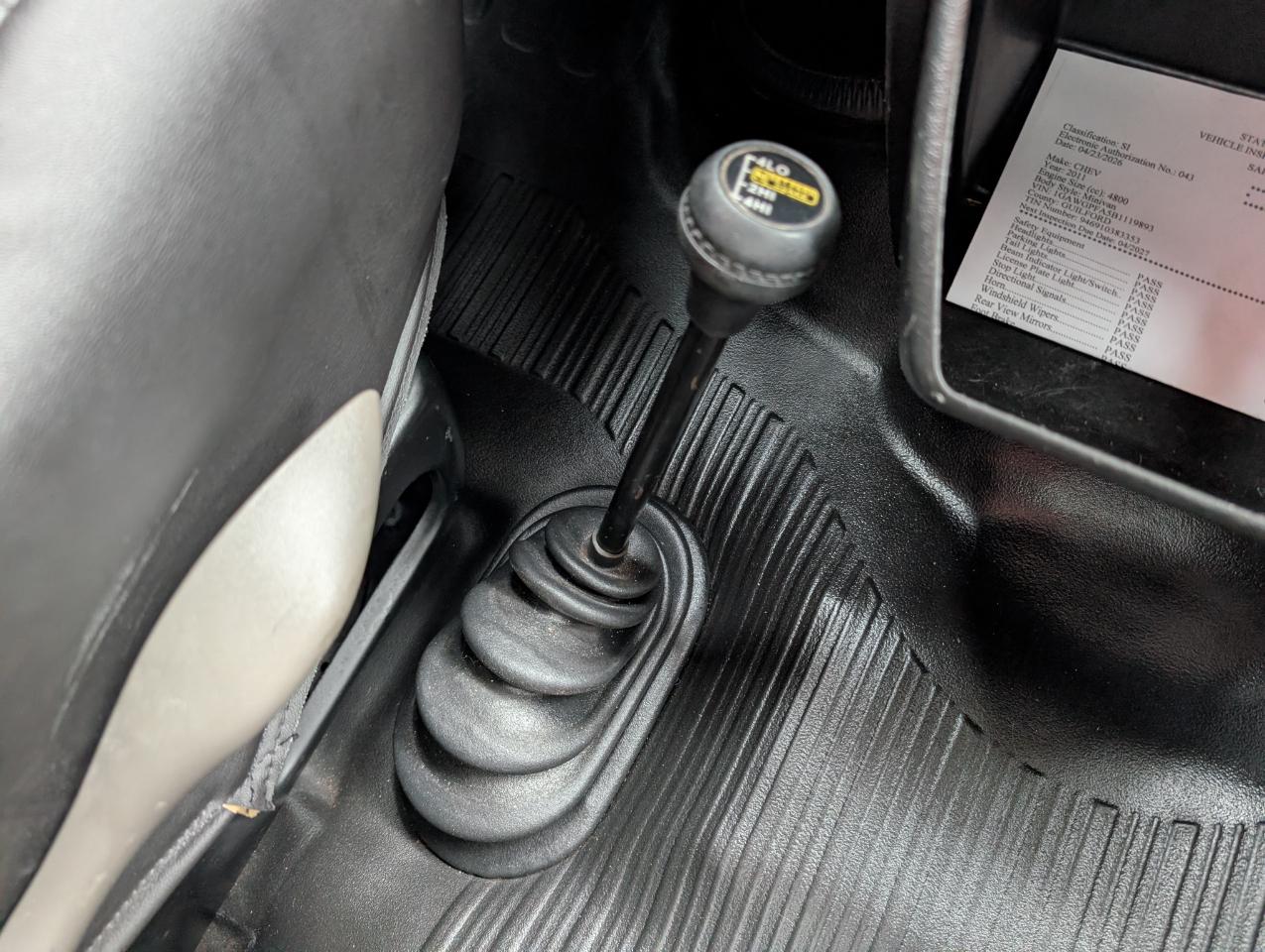Chevrolet Express Passenger  2011