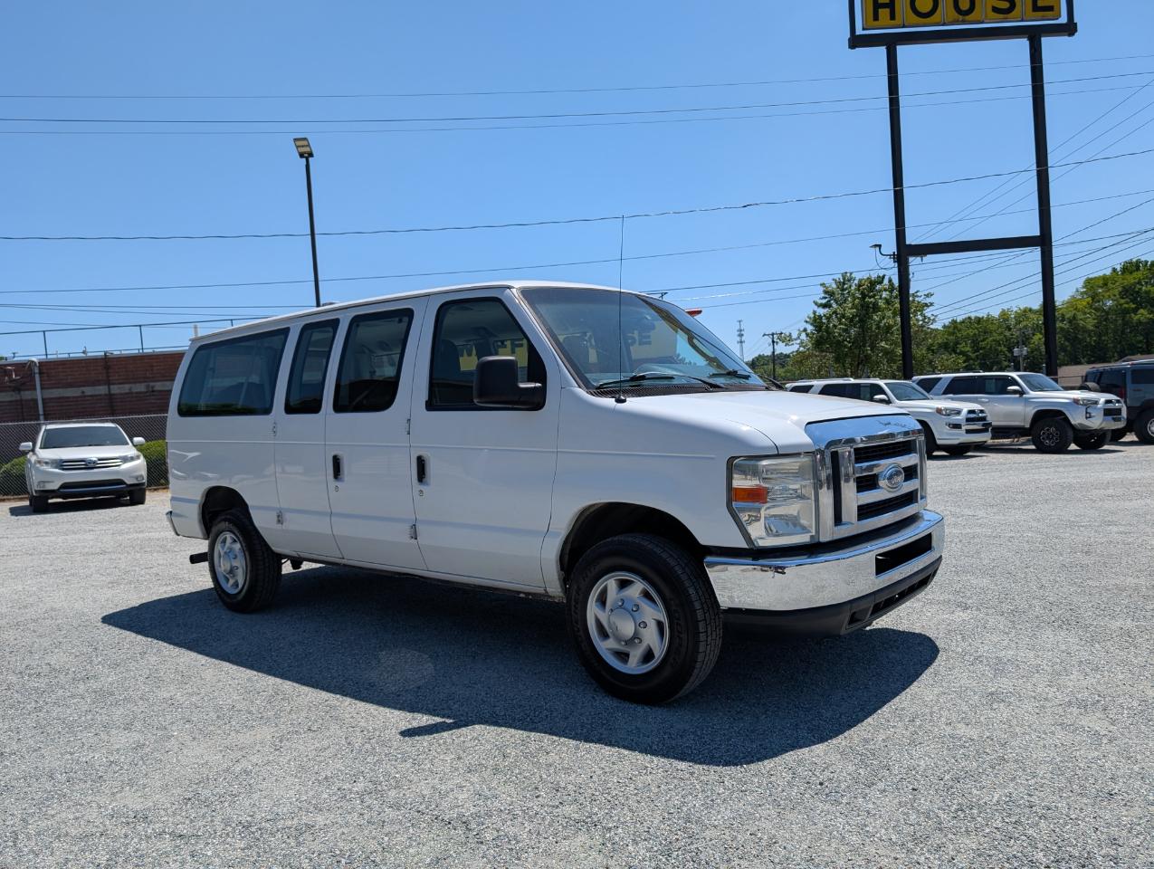 View vehicle photo 3