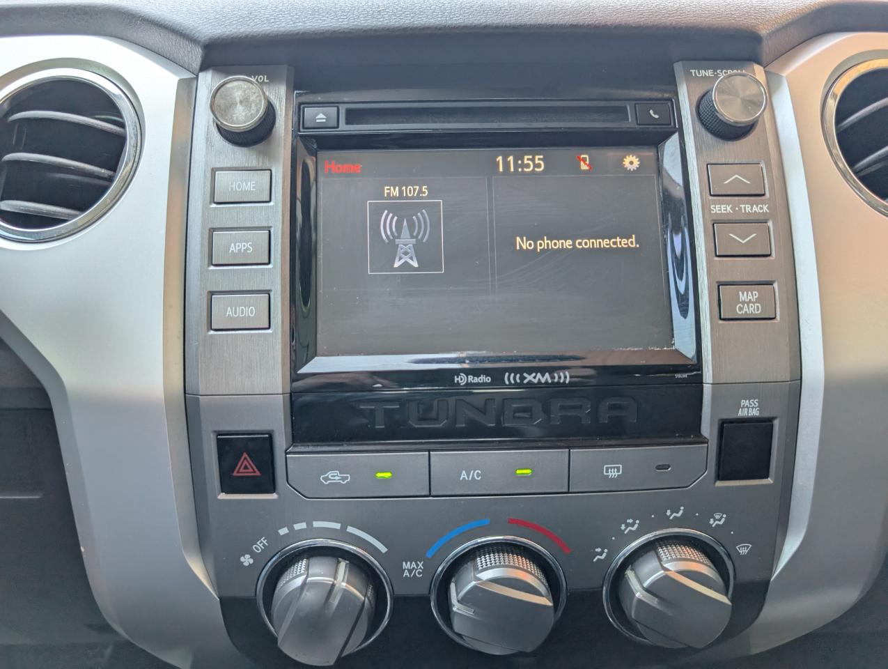 Toyota Tundra  2018