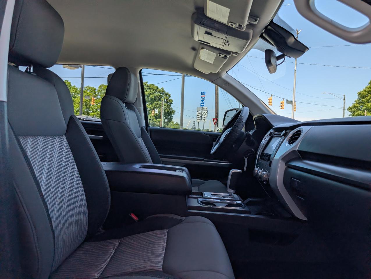 Toyota Tundra  2018