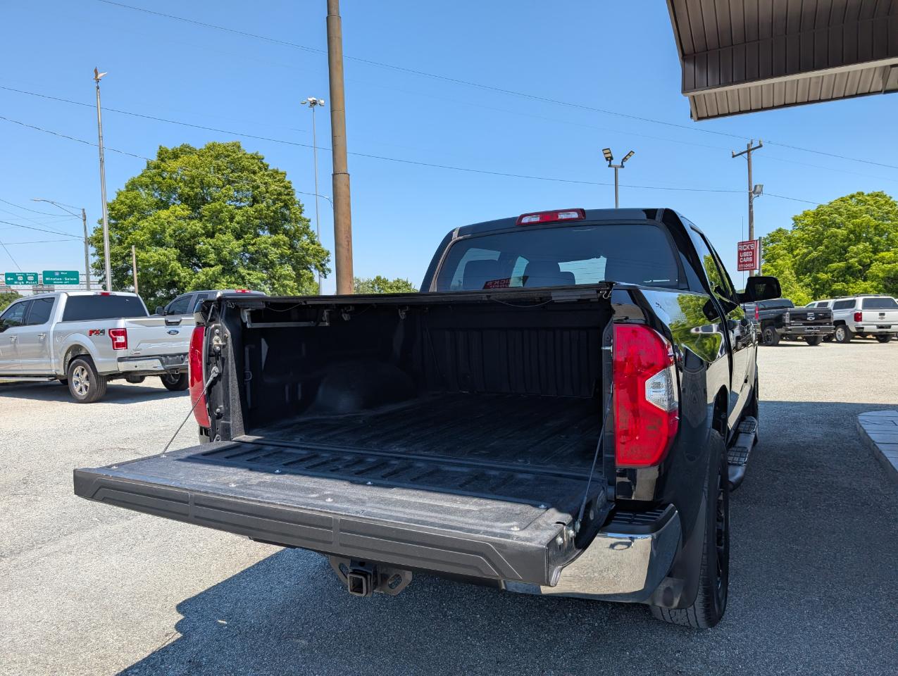 Toyota Tundra  2018