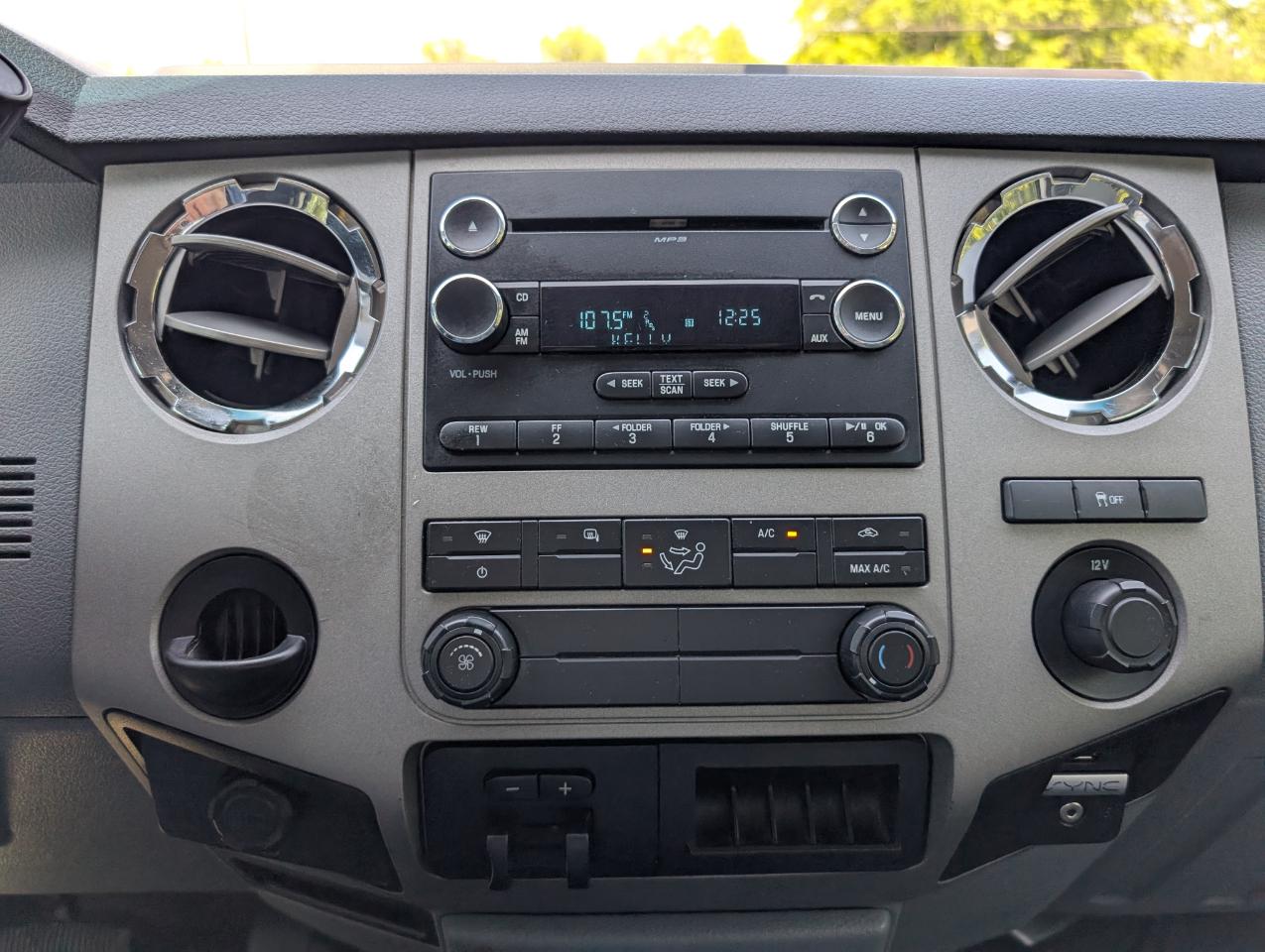 Ford Super Duty F-250 SRW  2016