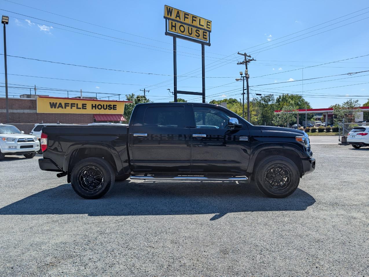Toyota Tundra  2015