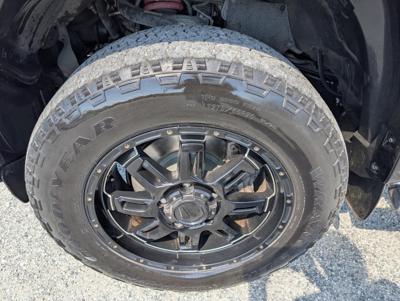 Toyota Tundra  2015