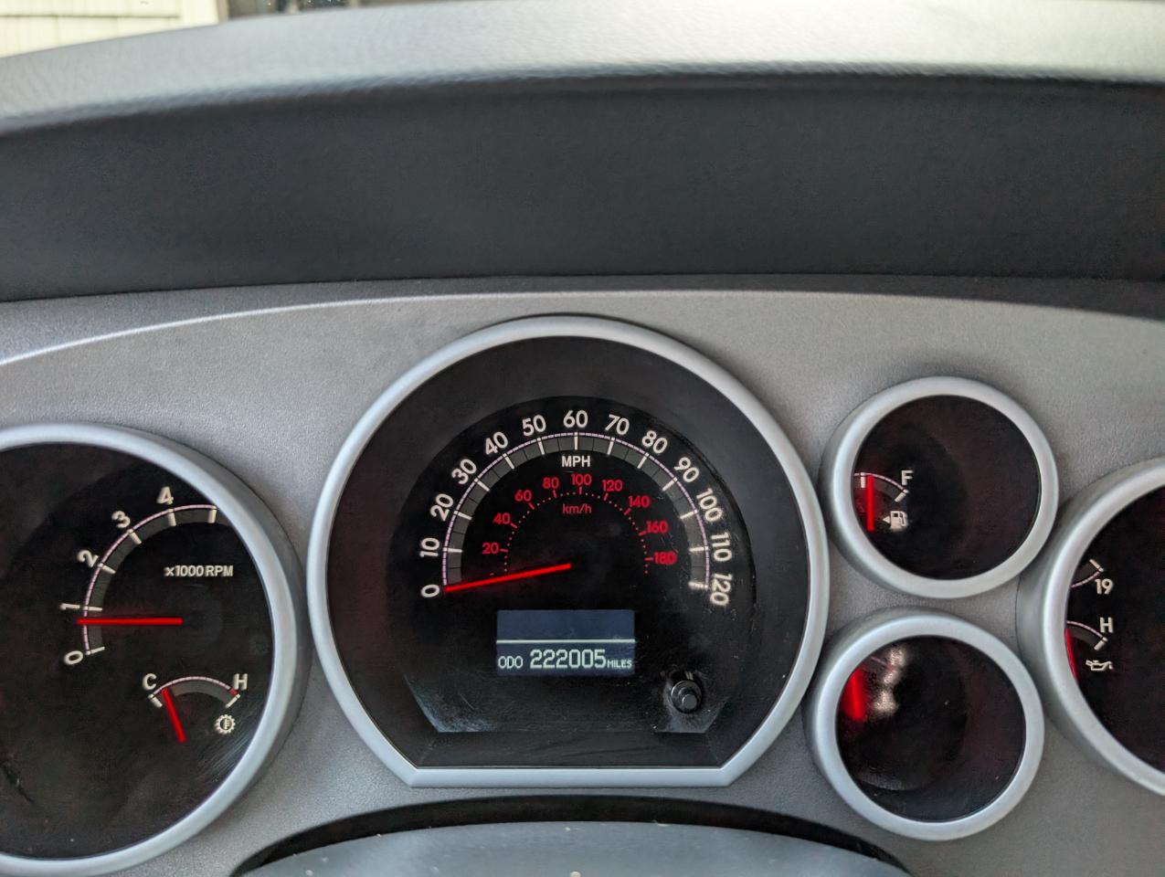 Toyota Tundra Limited CrewMax 4WD 2011