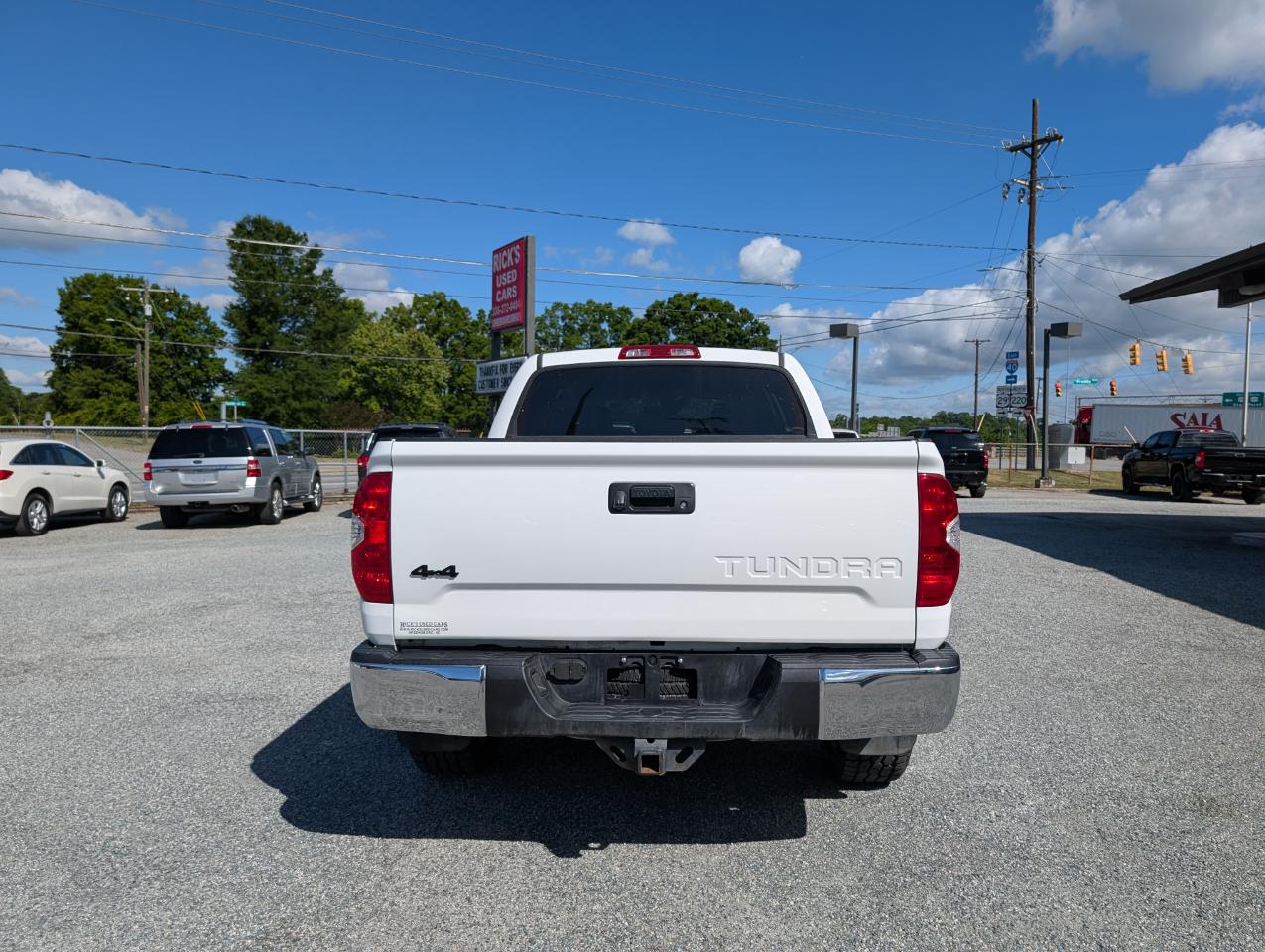 Toyota Tundra SR5 CrewMax 4WD 2018