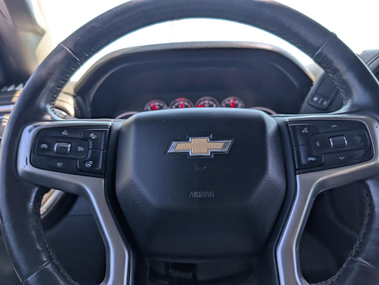Chevrolet Silverado 2500HD LT Crew Cab 4WD 2020