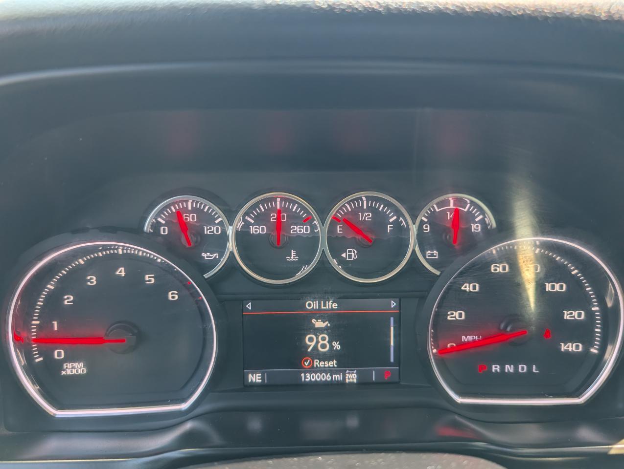 Chevrolet Silverado 2500HD LT Crew Cab 4WD 2020