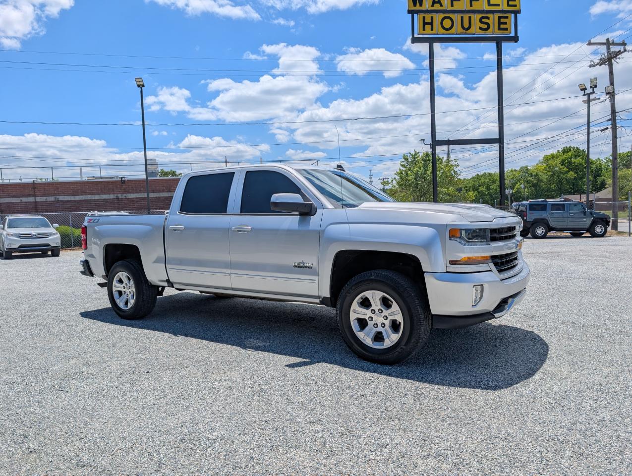 Chevrolet Silverado 1500 LT Crew Cab 4WD 2018