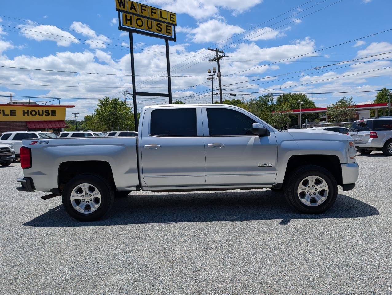 Chevrolet Silverado 1500 LT Crew Cab 4WD 2018