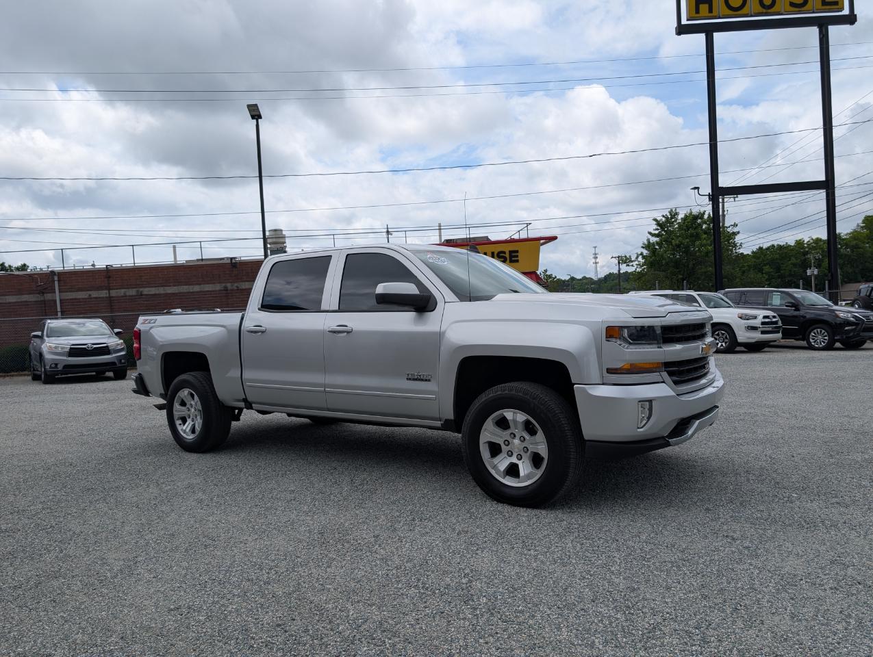 Chevrolet Silverado 1500 LT Crew Cab 4WD 2018
