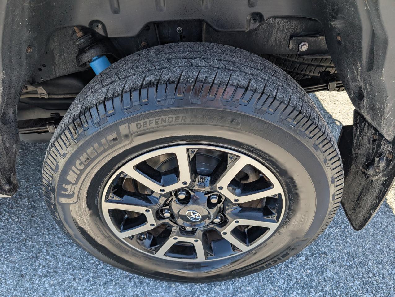 Toyota Tundra 4WD  2017