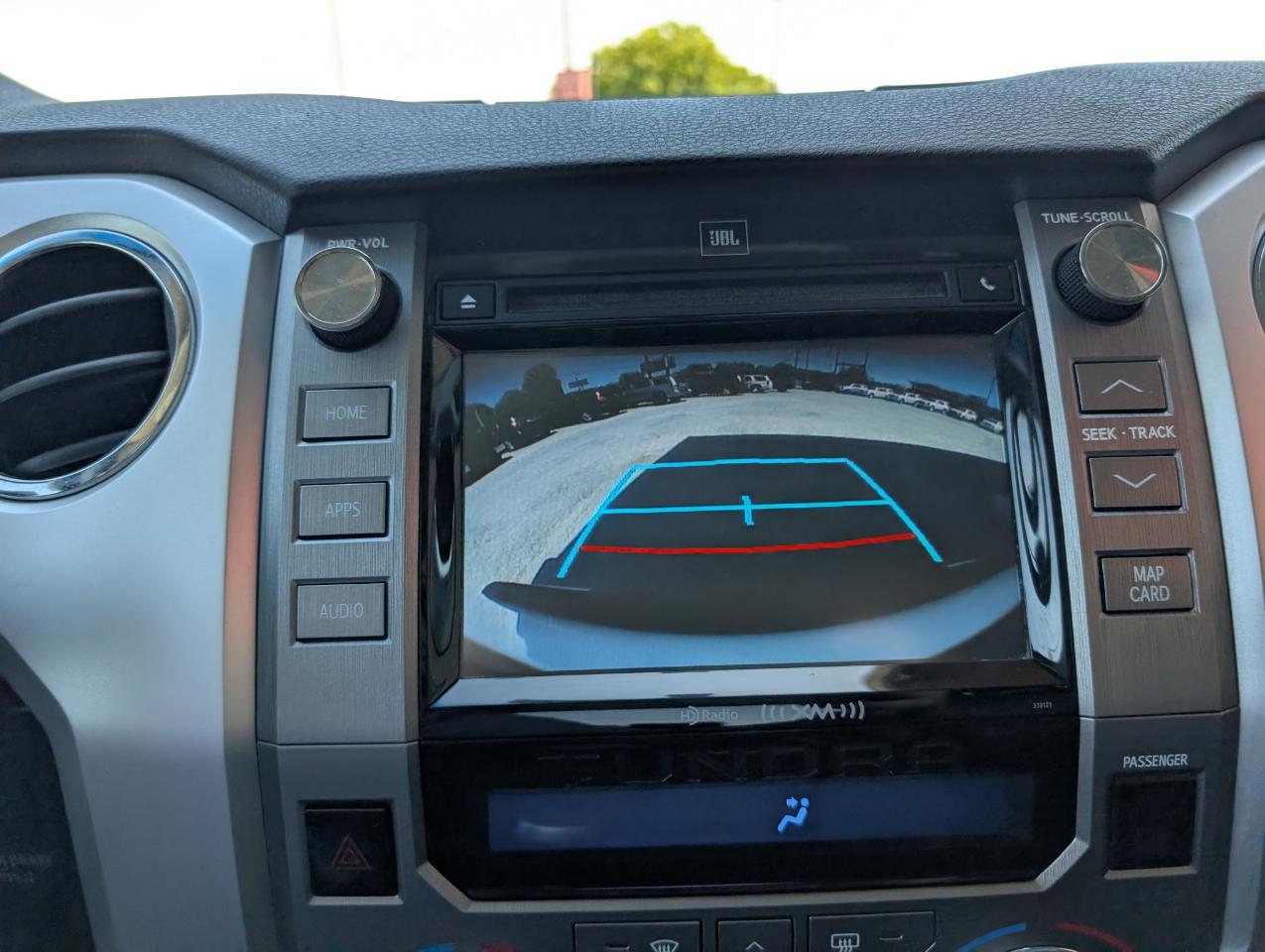Toyota Tundra 4WD  2017