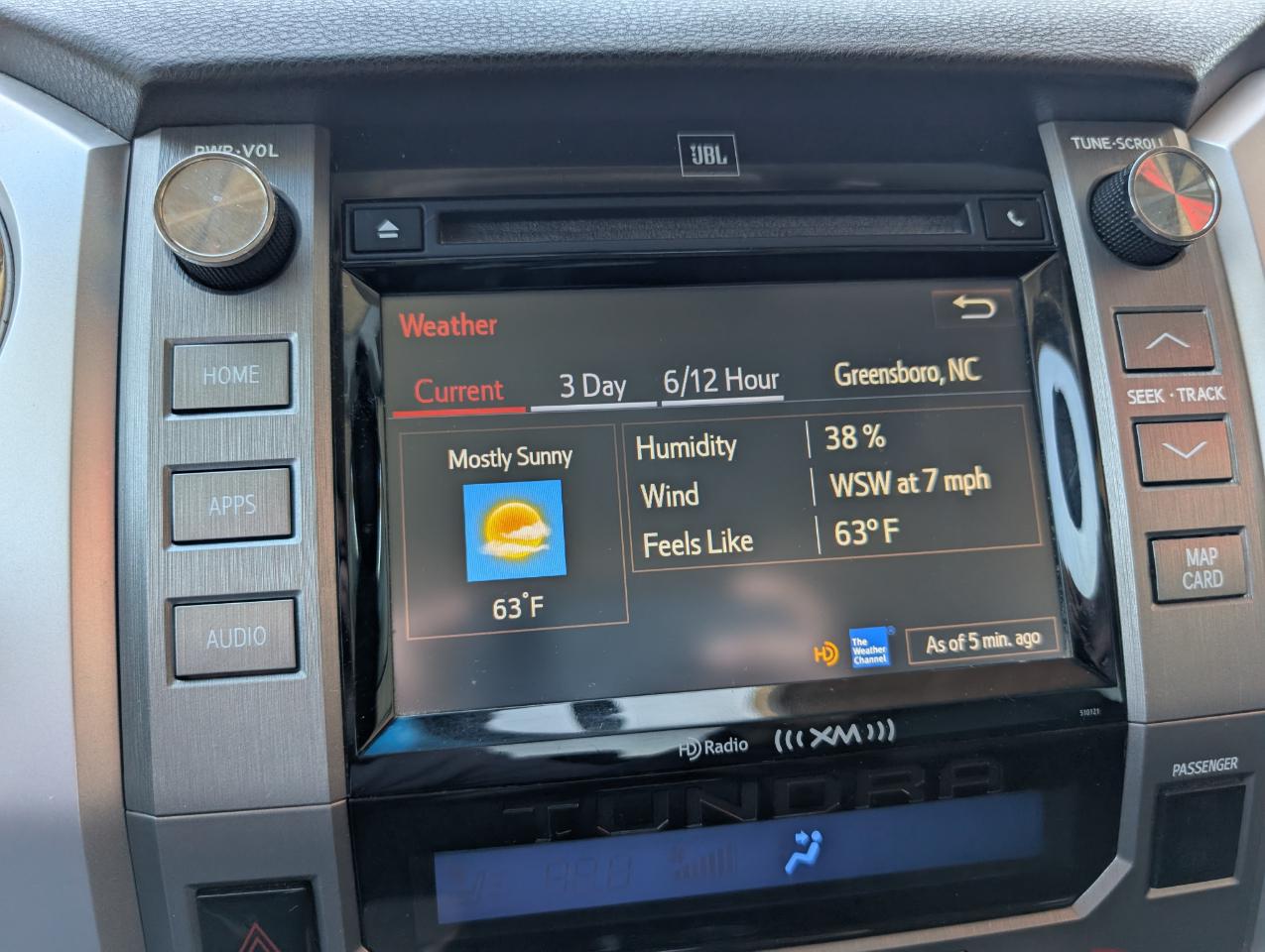 Toyota Tundra 4WD  2017