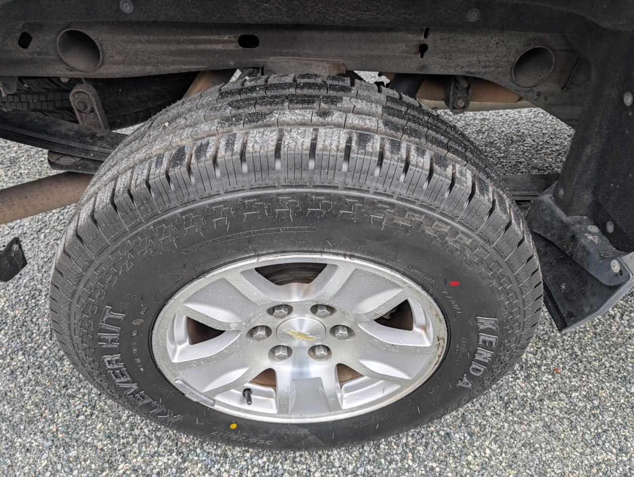 View vehicle photo 6