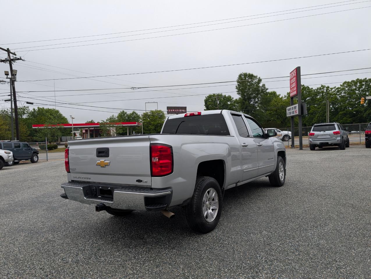 View vehicle photo 7
