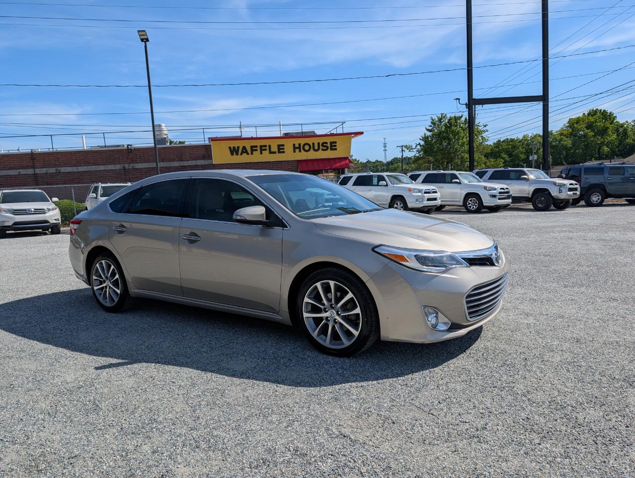 Toyota Avalon XLE 2015