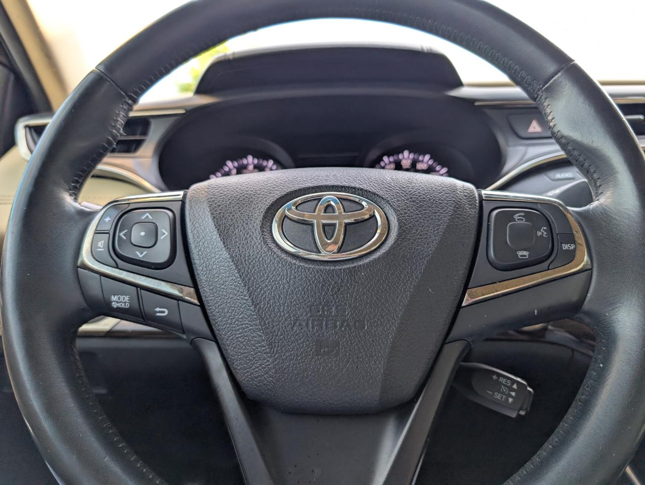 Toyota Avalon XLE 2015