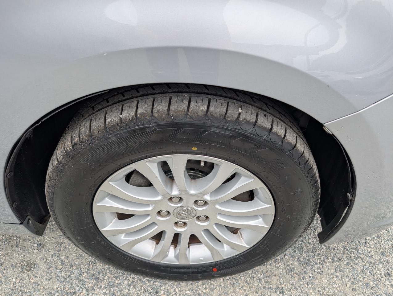 Toyota Sienna  2015