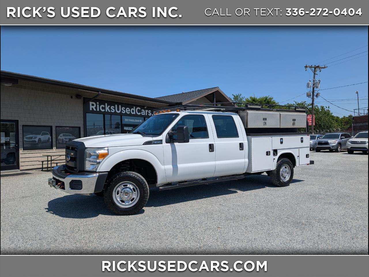 2016 Ford Super Duty F-350 SRW XL Crew Cab Utility Truck 4WD
