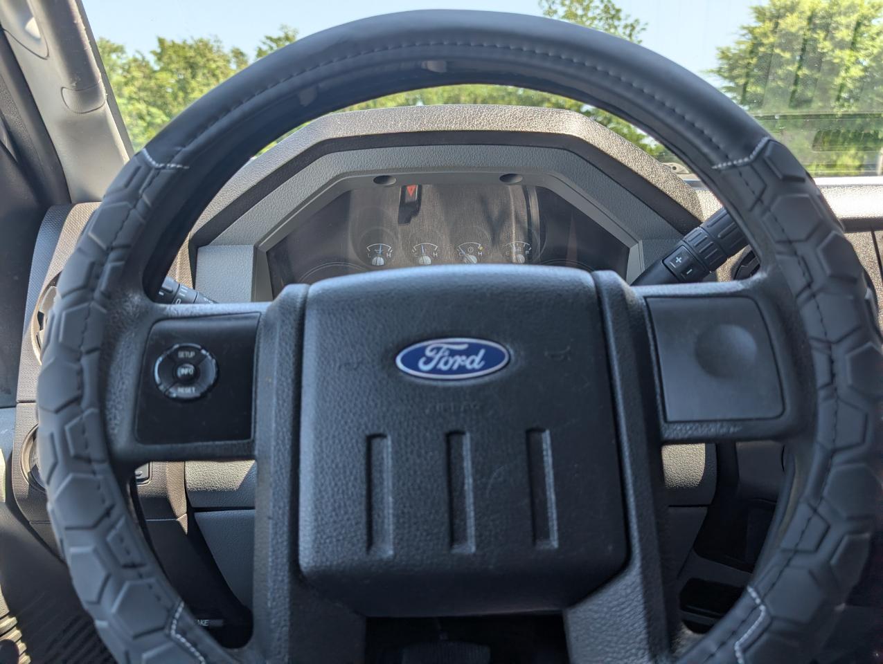 Ford Super Duty F-350 SRW  2016
