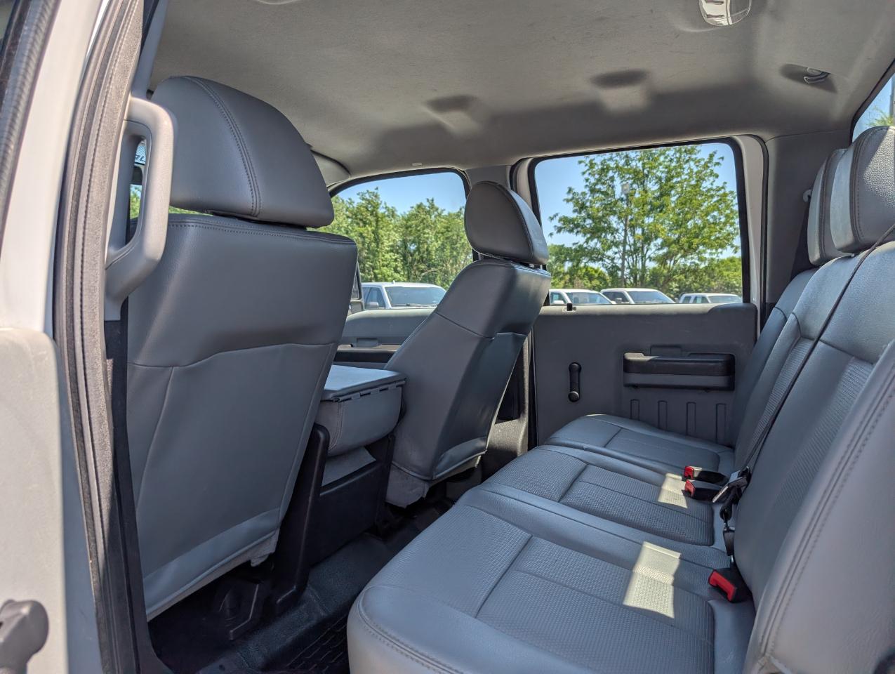 Ford Super Duty F-350 SRW  2016