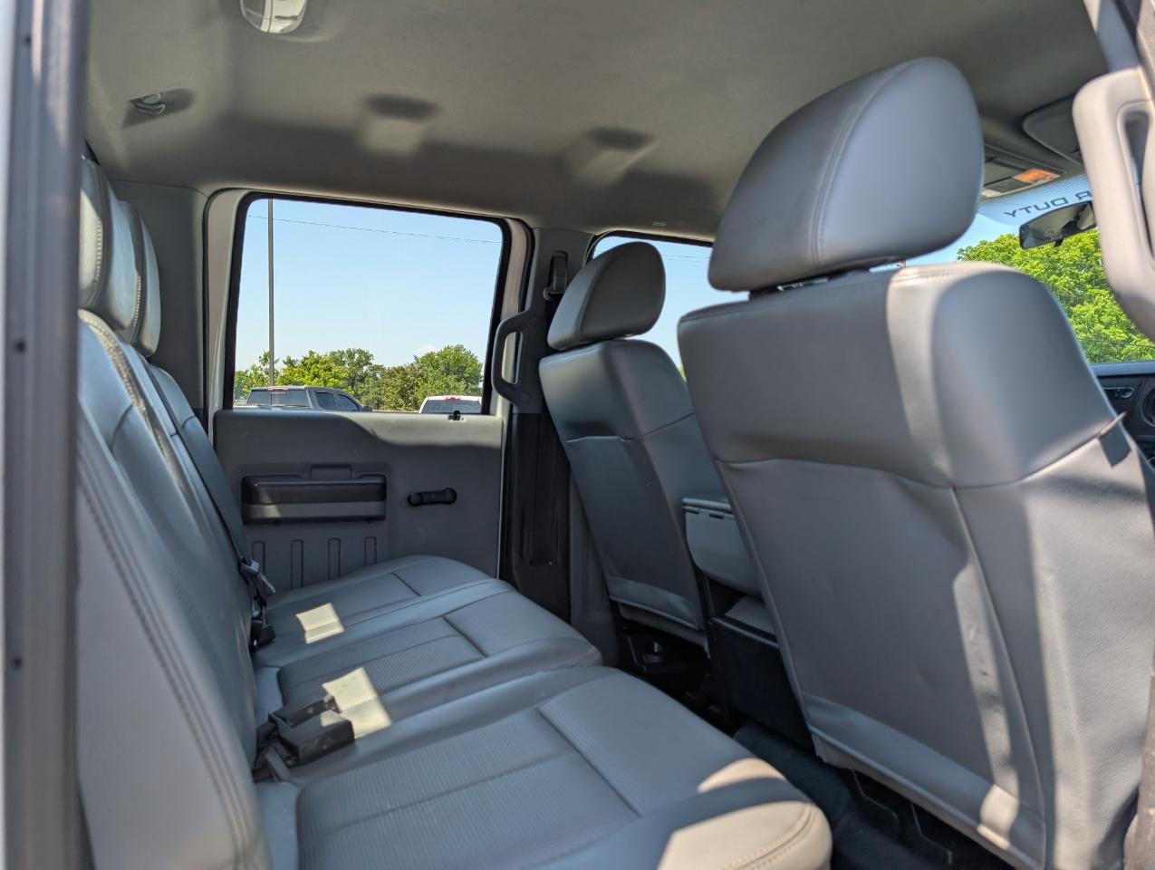 Ford Super Duty F-350 SRW  2016